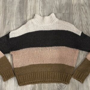 American Eagle Colorblock Women's Sweater-Like New!!